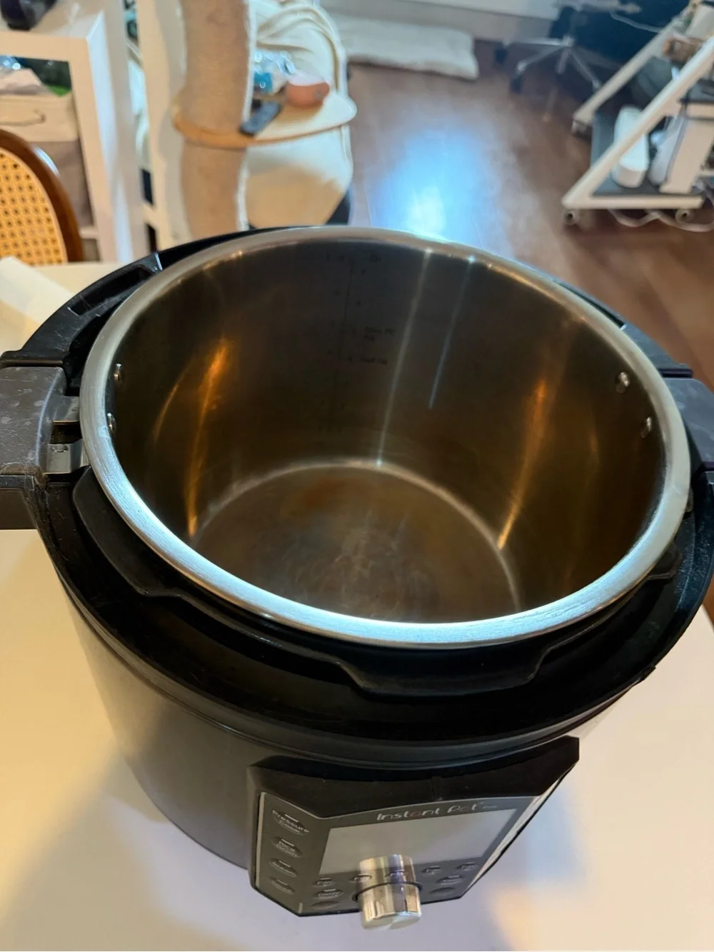 Multi Function Instant Pot Pro Electric Pressure Cooker Black - Great Condition